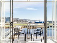 2 Bedroom River View Suite - Peppers Seaport Hotel